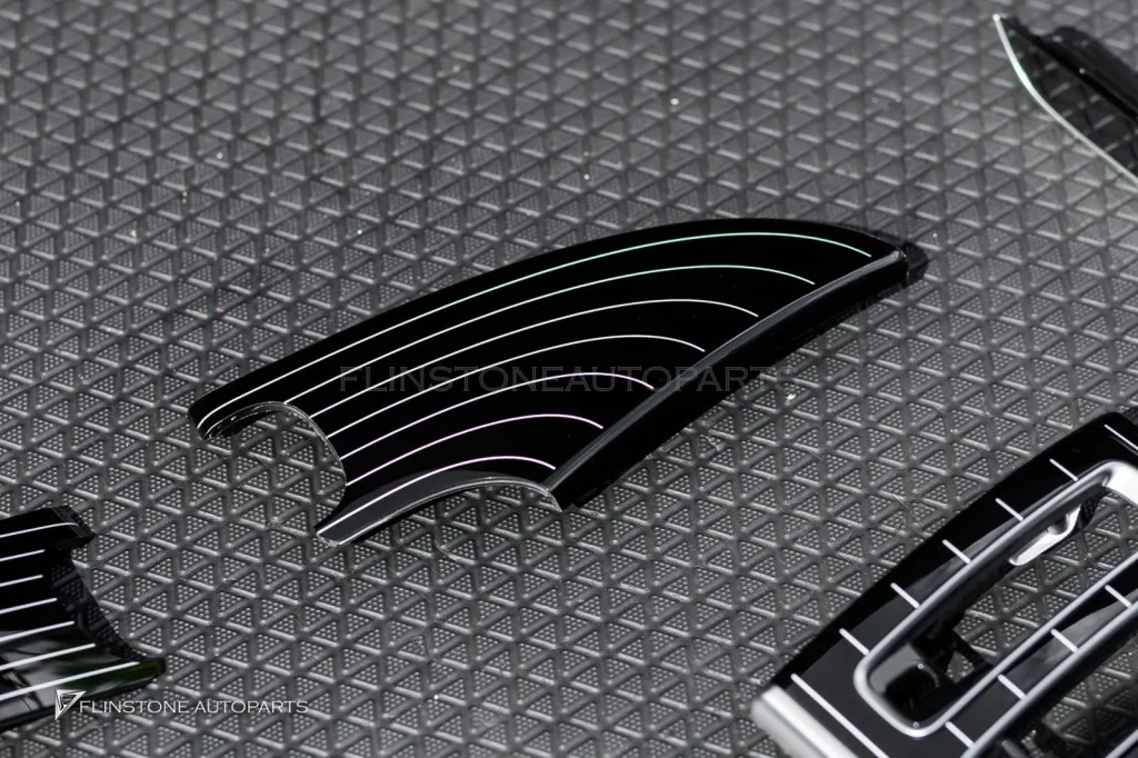 Mercedes Benz Sclass W223 Ambient Light แผงคอนโซล