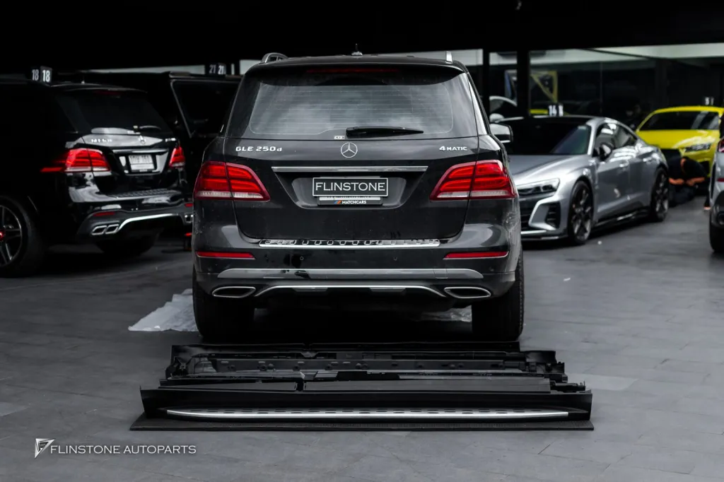 Mercedes Benz Gle บันไดข้าง