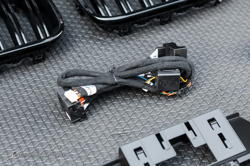 BMW F25 จอ กล้องหลัง ไฟน้า ไฟท้าย กระจัง