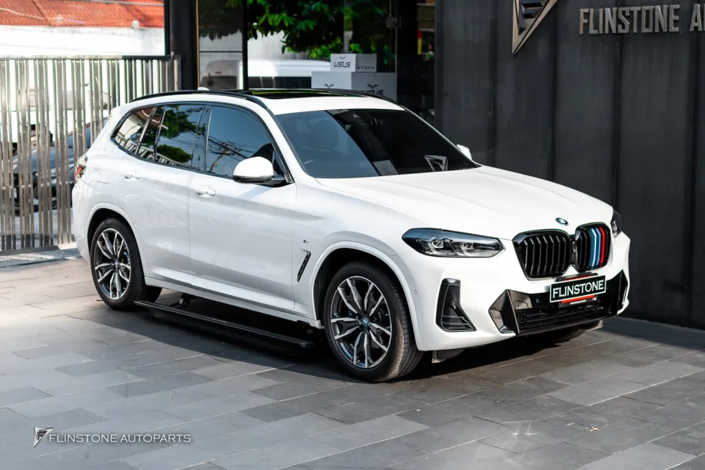 BMW X3 บันไดไฟฟ้า