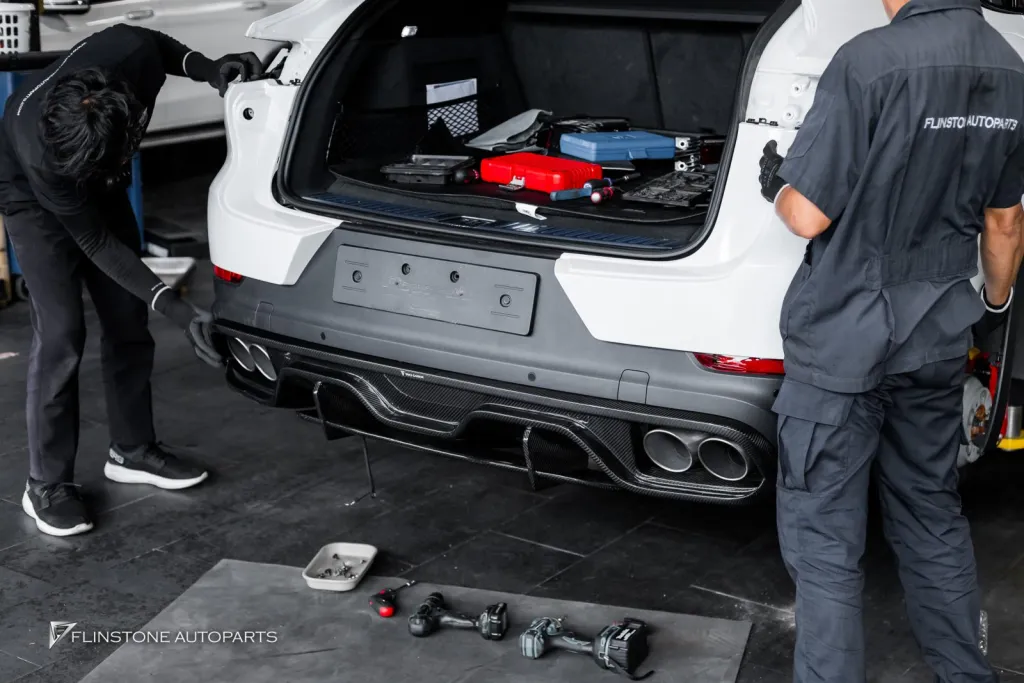 Porsche Cayenne Full Carbon Body Parts Wheels Usus Takd CMST