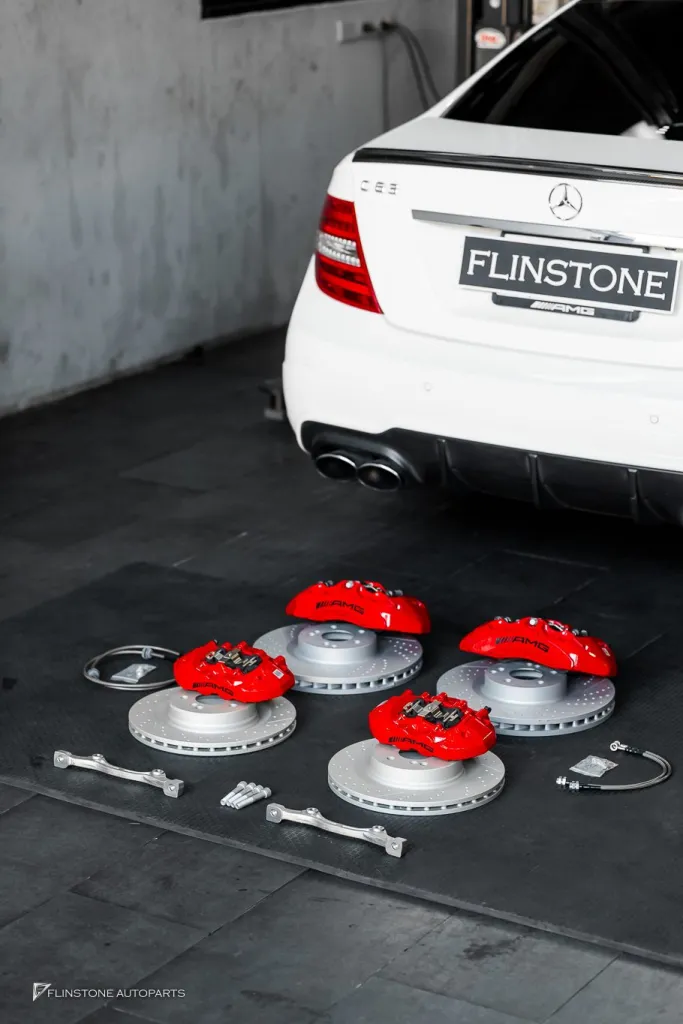Mecedes Benz C63 เบรค