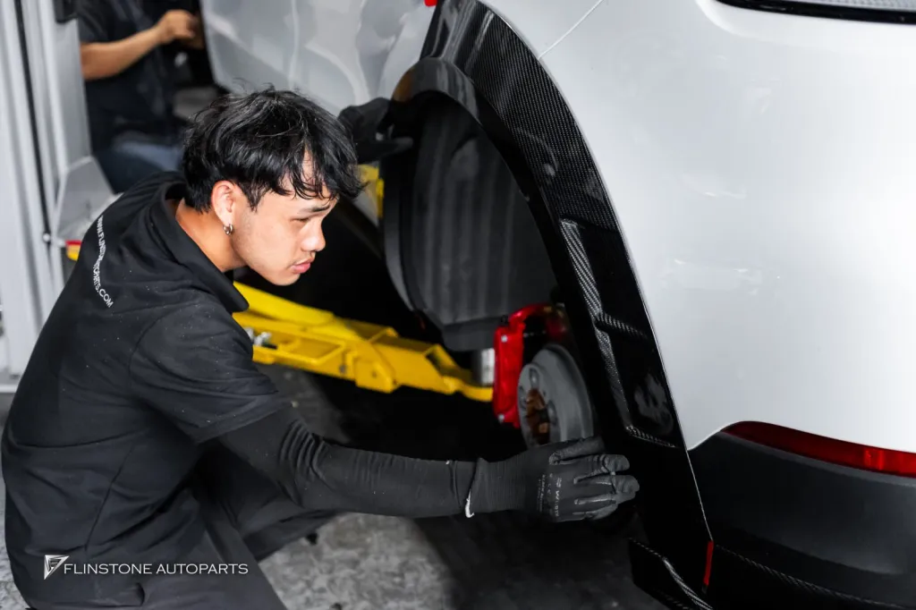 Porsche Cayenne Full Carbon Body Parts Wheels Usus Takd CMST