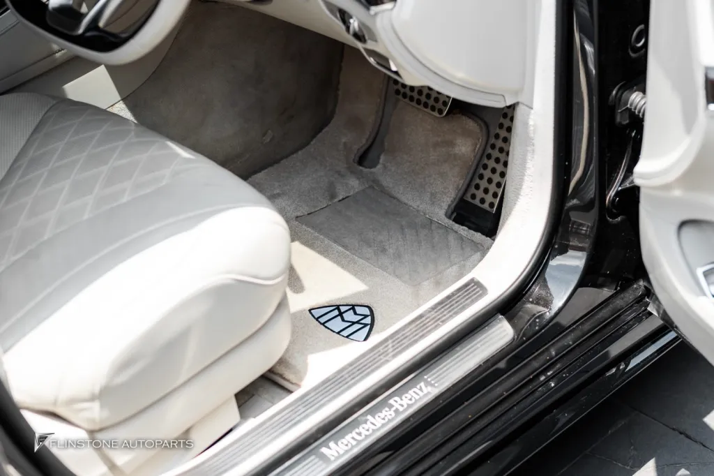 Mercedes Benz Sclass W222 พรม Maybach