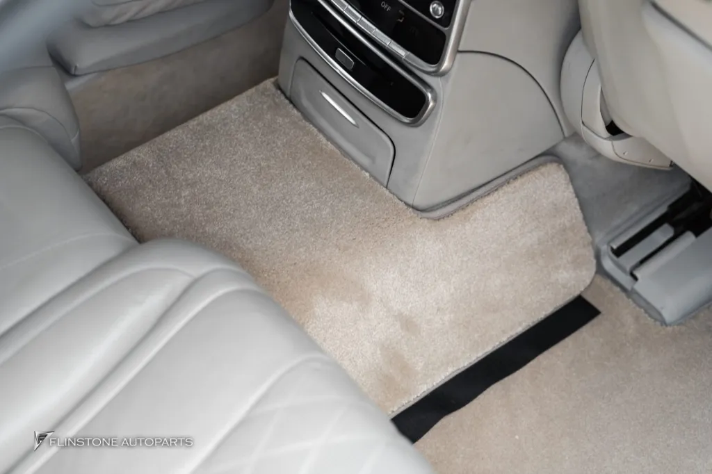 Mercedes Benz Sclass W222 พรม Maybach