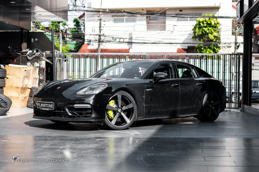 Porsche Panamera ล้อ