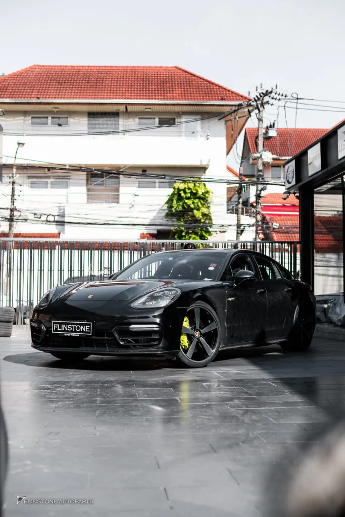 Porsche Panamera ล้อ