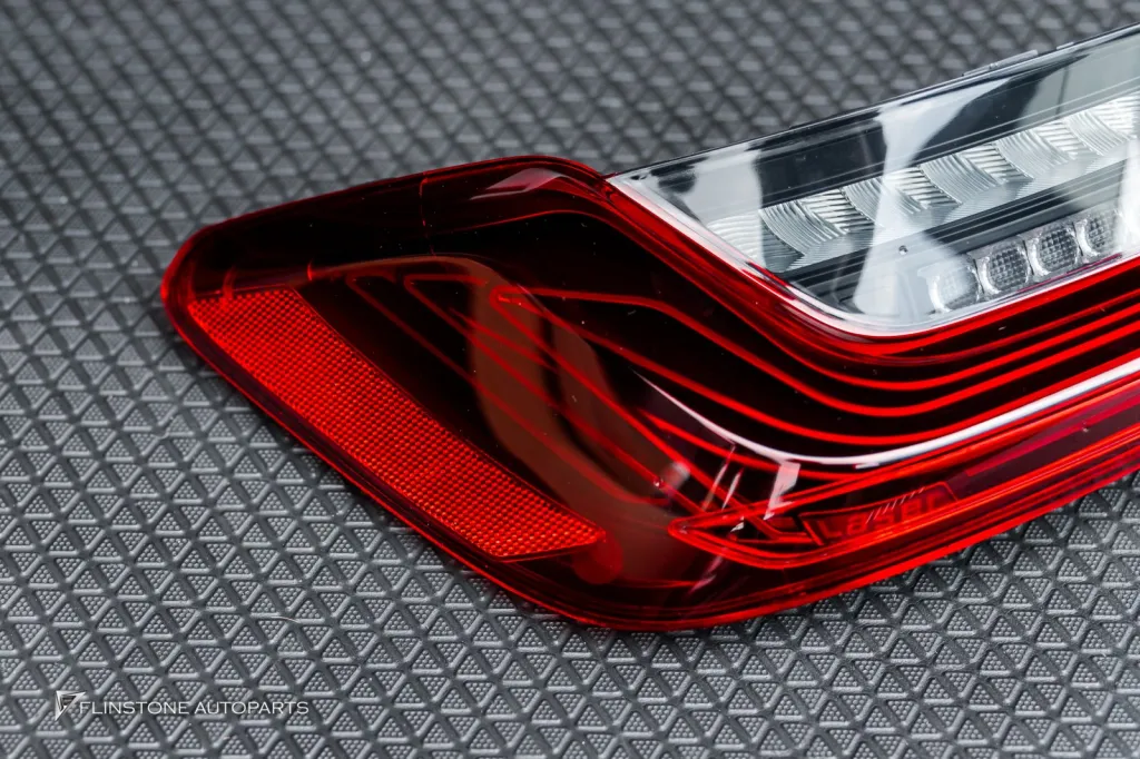 BMW 340i 尾灯 Laser