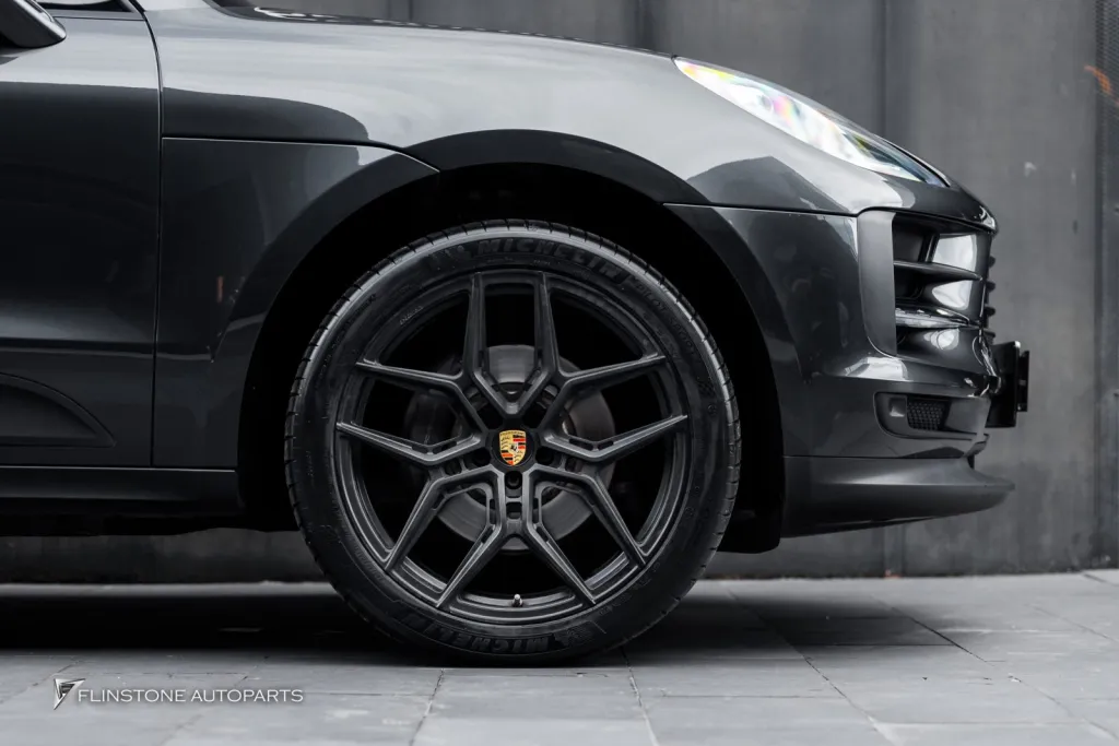 Porsche Macan ยาง