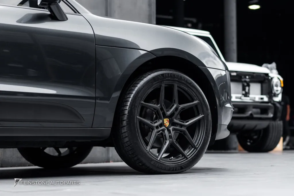 Porsche Macan ยาง