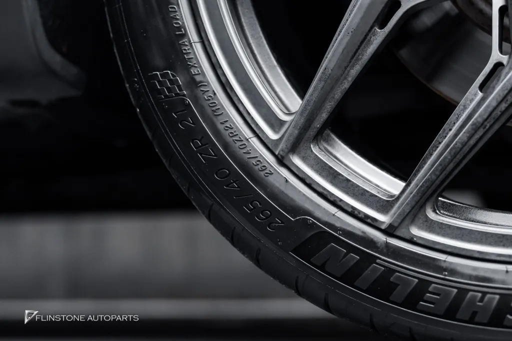 Porsche Macan ยาง