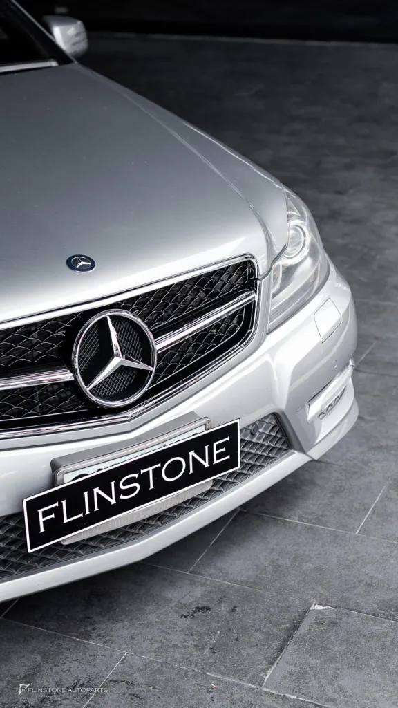 Mercedes Benz W207 กระจัง