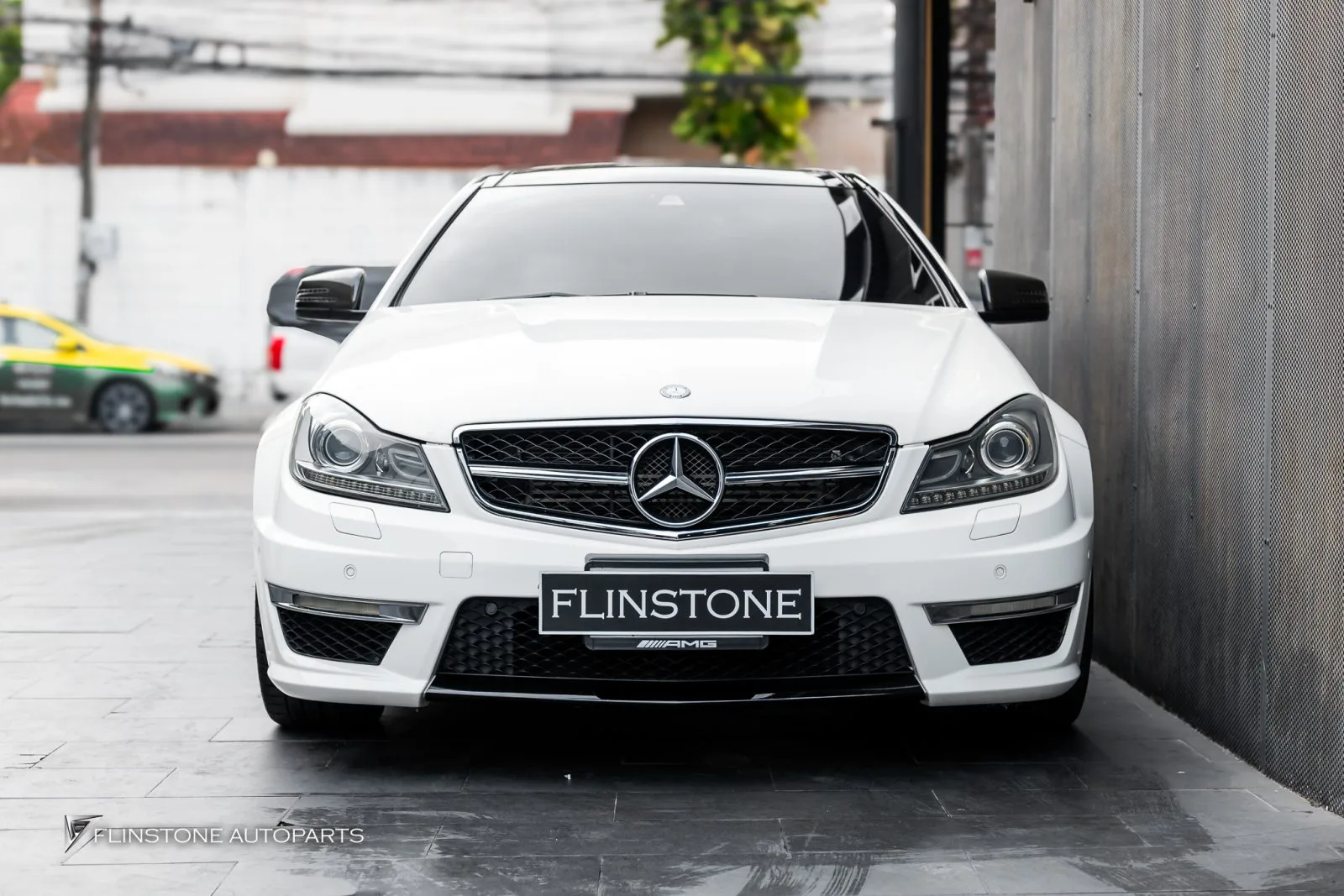Mecedes Benz C63 เบรค