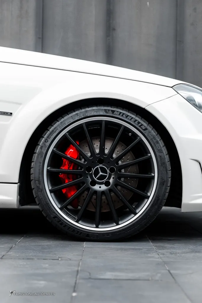 Mecedes Benz C63 เบรค