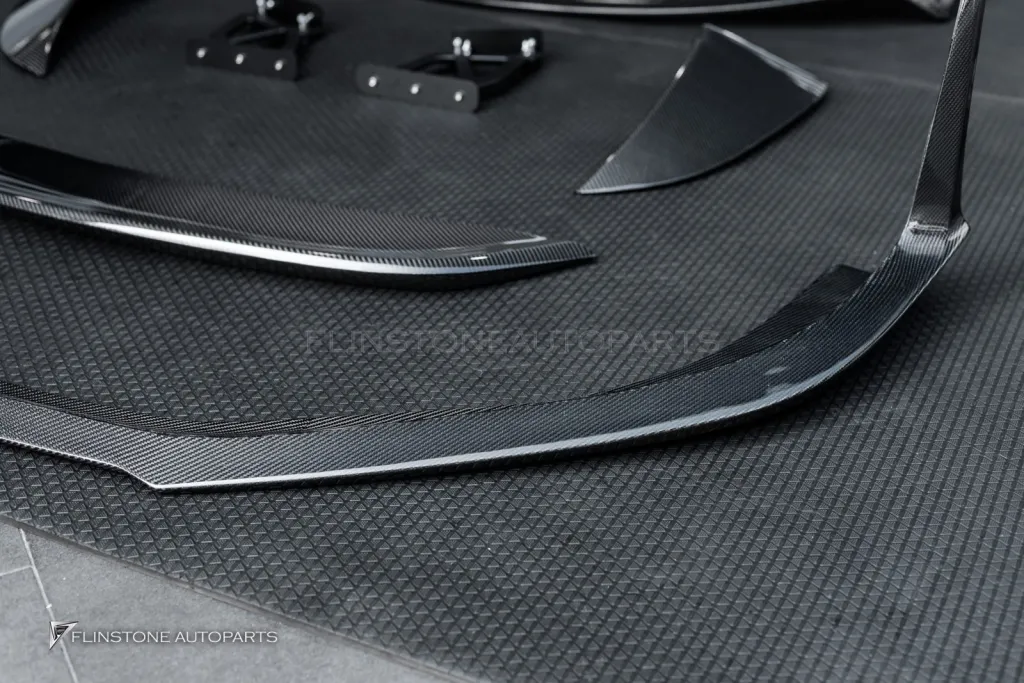Porsche 718 Cayman Carbon Parts Kit CMST Wing GT4 V.1 Usus