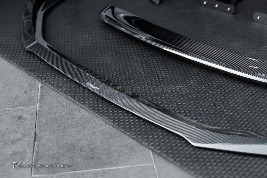Porsche 718 Cayman Carbon Parts Kit CMST Wing GT4 V.1 Usus