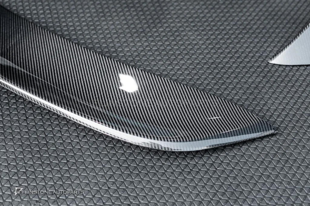 Porsche 718 Cayman Carbon Parts Kit CMST Wing GT4 V.1 Usus