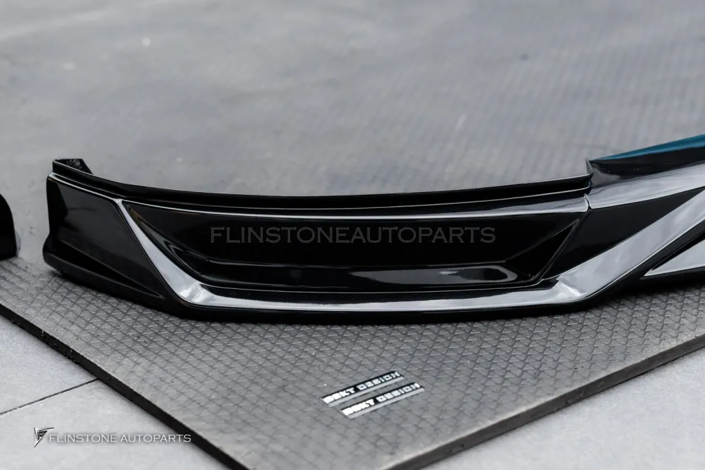 Tesla Model Y Juniper ชุดพาร์ทดำเงา BSKT Design