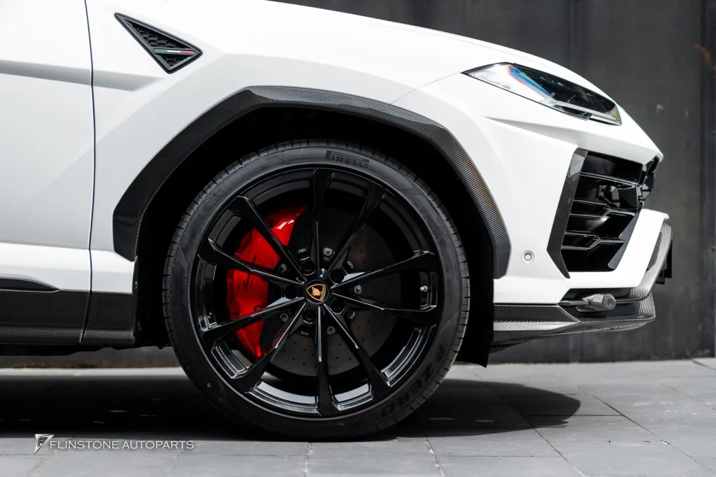 Lamborghini Urus ทำสีเบรค ช่องลม