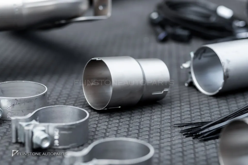 Porsche Panamera 976 ท่อ Akrapovic