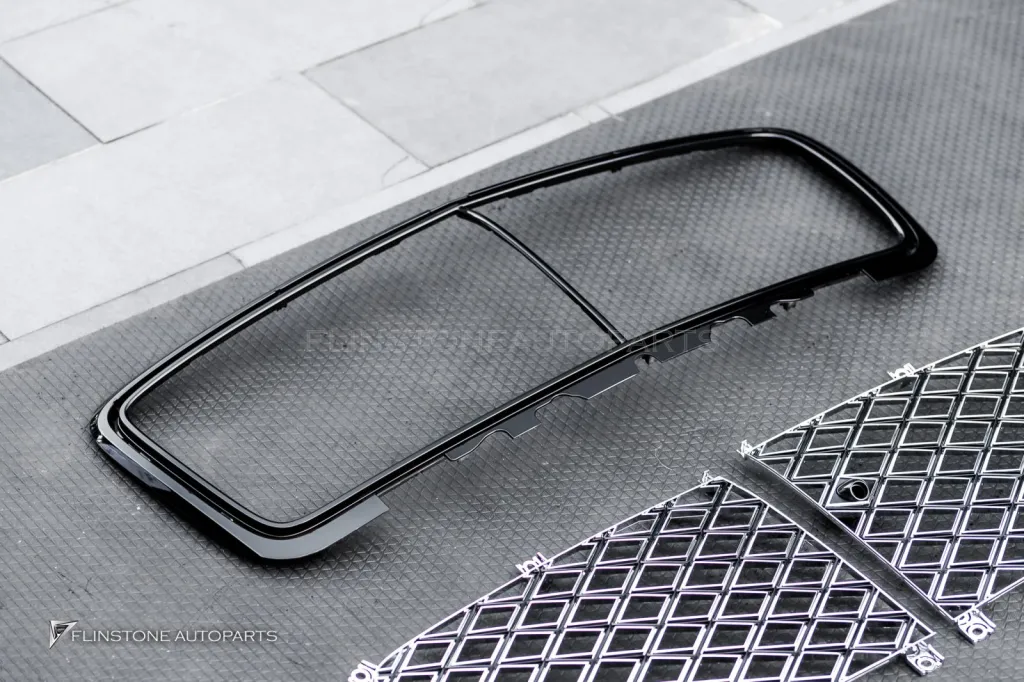 Bentley กระจัง โลโก้ Mulliner ล้อ Usus Floating Cap