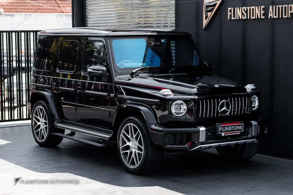 Mercedes Benz Gclass ชุดพาร์ทกันชนหน้า บันไดไฟฟ้า ล้อ Usus ฟิล์ม