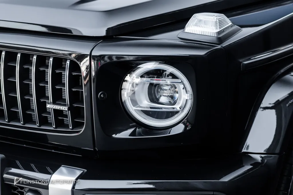 Mercedes Benz Gclass ชุดพาร์ทกันชนหน้า บันไดไฟฟ้า ล้อ Usus ฟิล์ม
