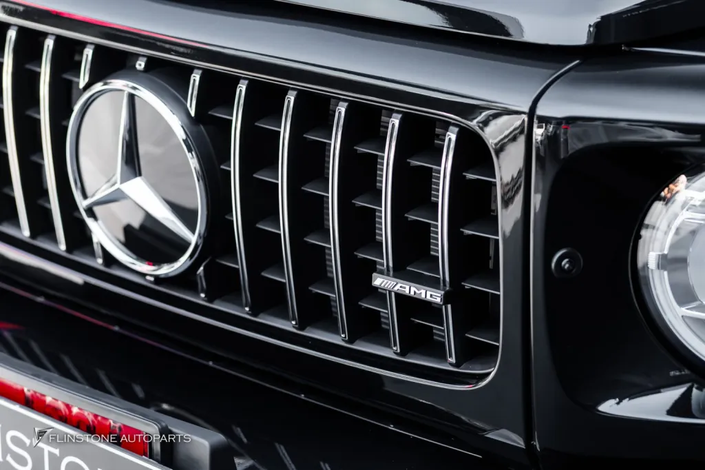 Mercedes Benz Gclass ชุดพาร์ทกันชนหน้า บันไดไฟฟ้า ล้อ Usus ฟิล์ม