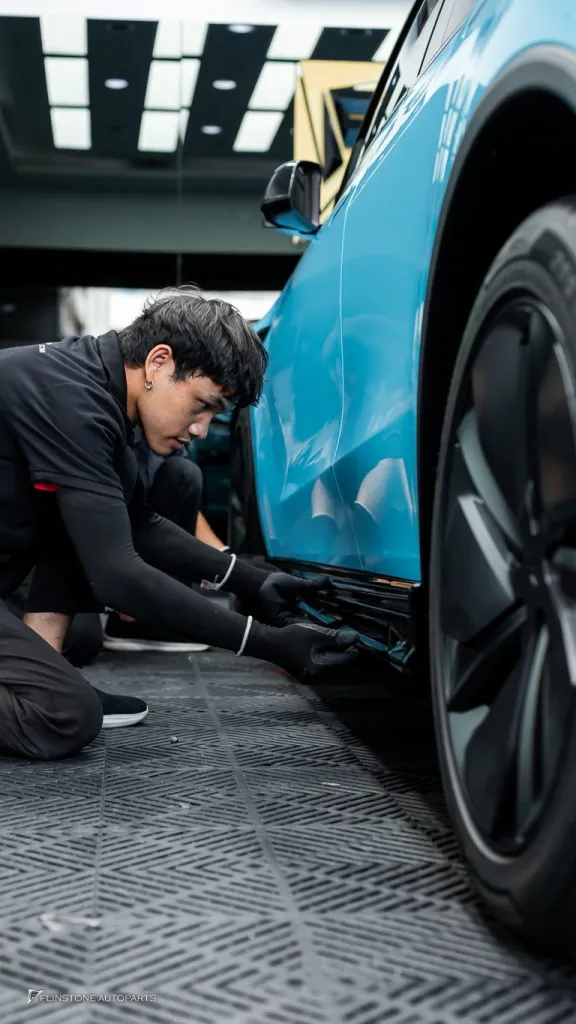 Tesla Model Y Juniper ชุดพาร์ทดำเงา BSKT Design