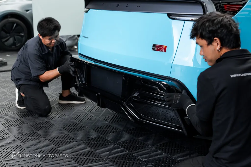 Tesla Model Y Juniper ชุดพาร์ทดำเงา BSKT Design