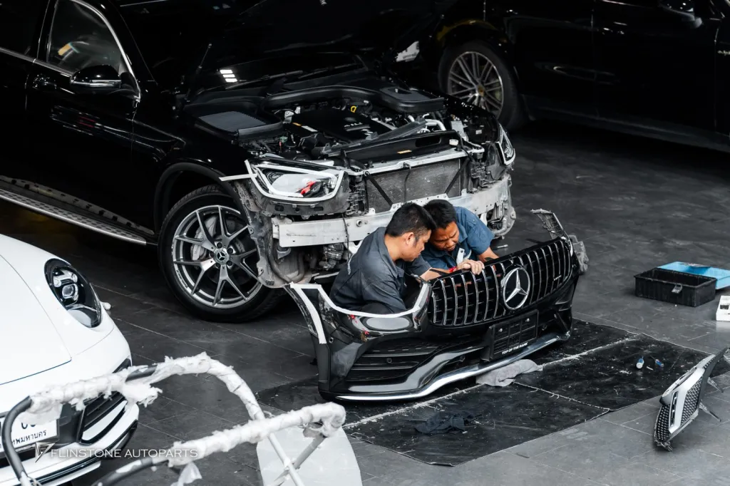 Mercedes Benz Gla กระจัง