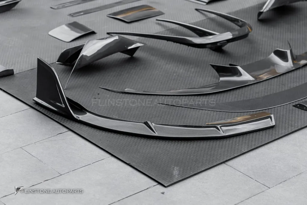 Ferrari F8 Tributo ชุดพาร์ท Mansory