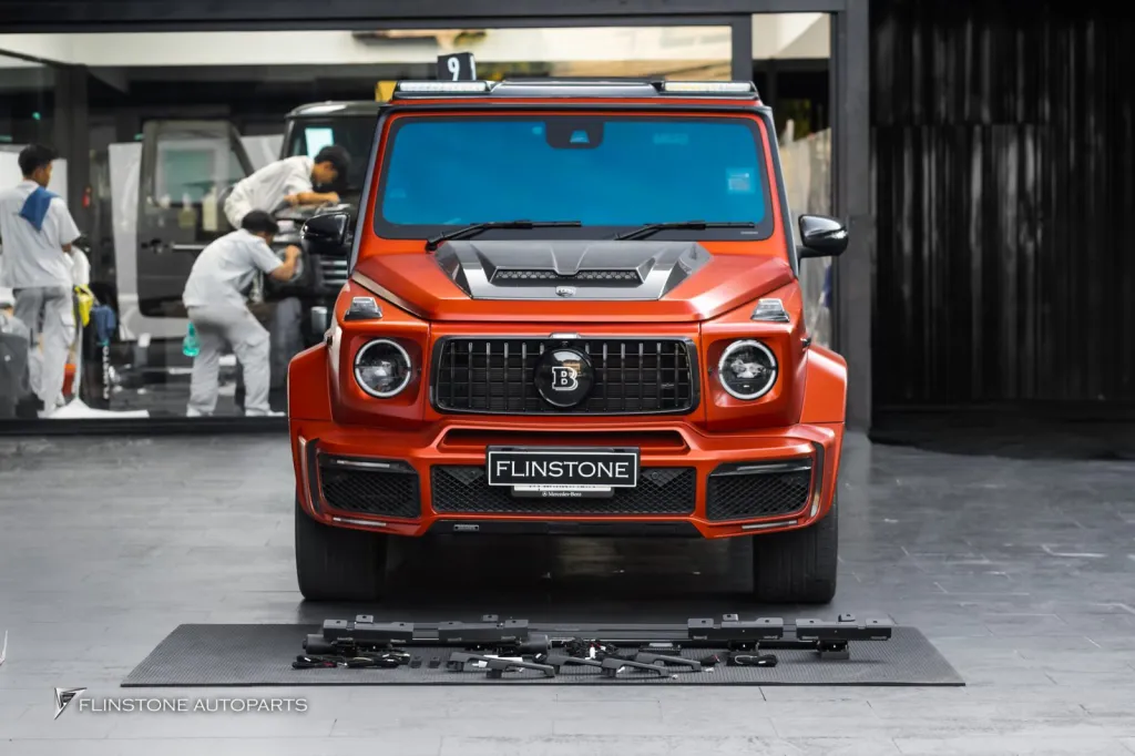 Mercedes Benz Gclass บันไดไฟฟ้า Keyless