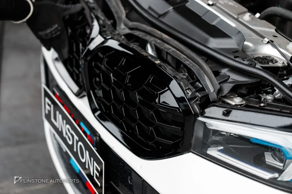 BMW G20 กระจัง กรอบป้าย กระจก Usus