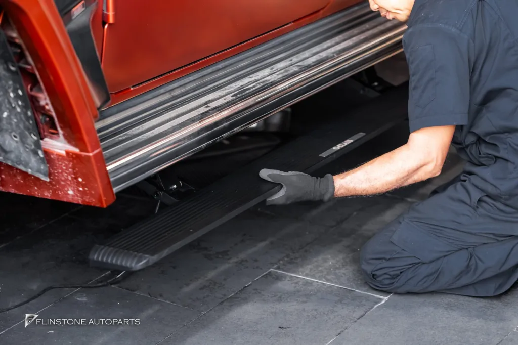 Mercedes Benz Gclass บันไดไฟฟ้า Keyless