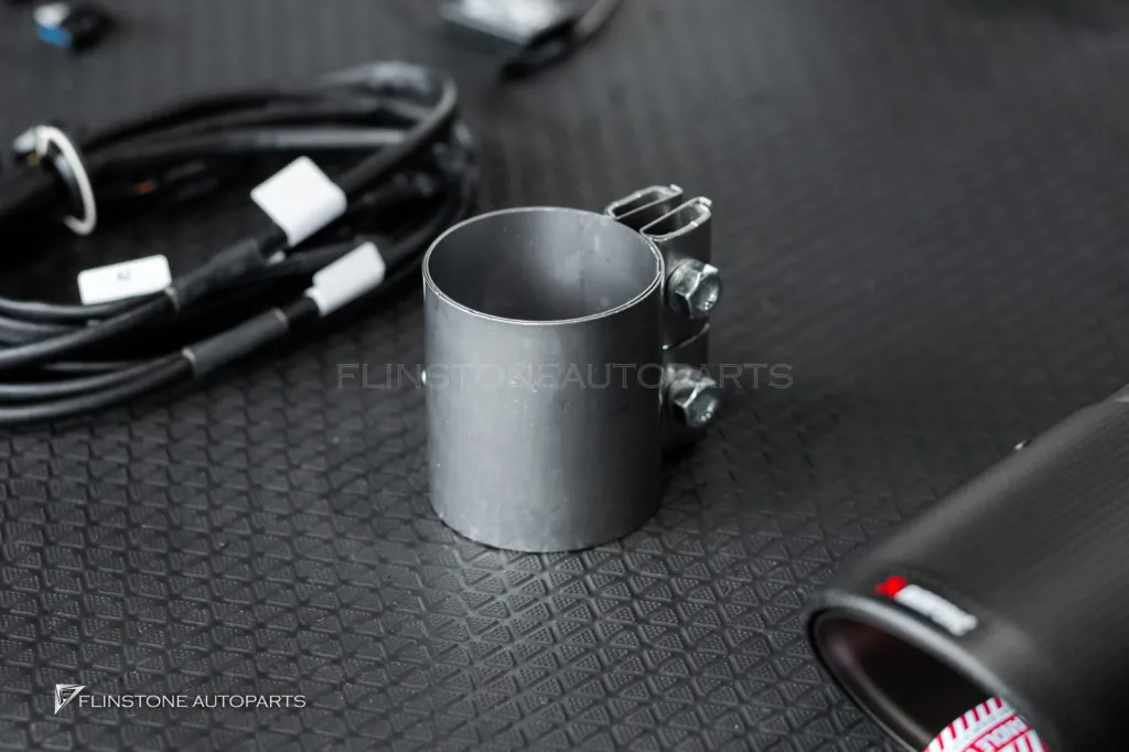 Porsche Cayenne 排气管 Akrapovic