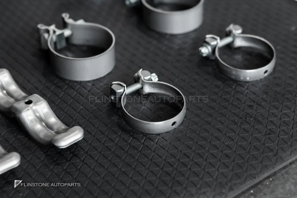 Porsche Cayenne 排气管 Akrapovic