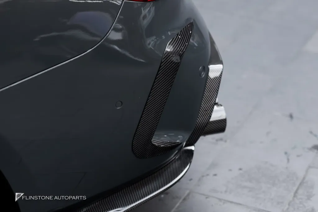 BMW G22 canard trim