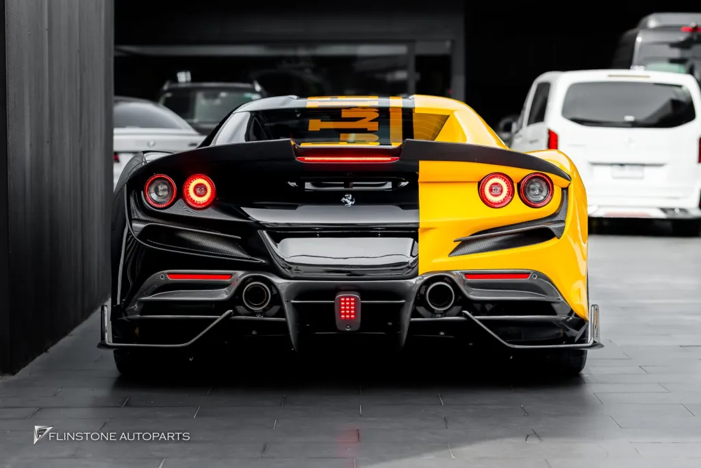 Ferrari F8 Tributo ชุดพาร์ท Mansory — Complete ( Logo Mansory)