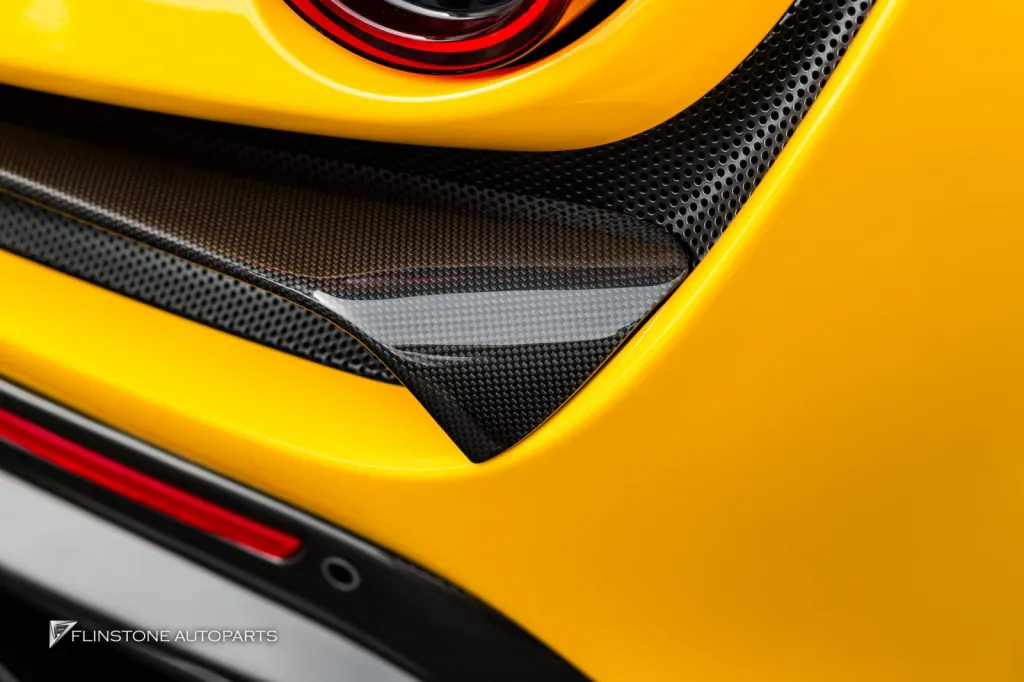 Ferrari F8 Tributo ชุดพาร์ท Mansory — Complete ( Logo Mansory)