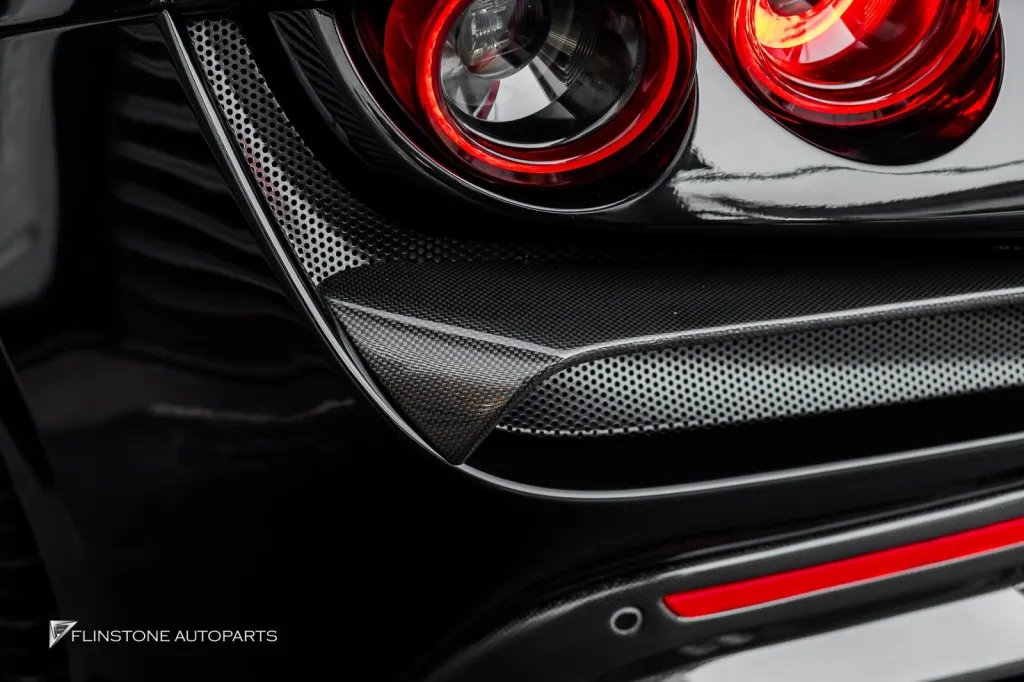 Ferrari F8 Tributo ชุดพาร์ท Mansory — Complete ( Logo Mansory)