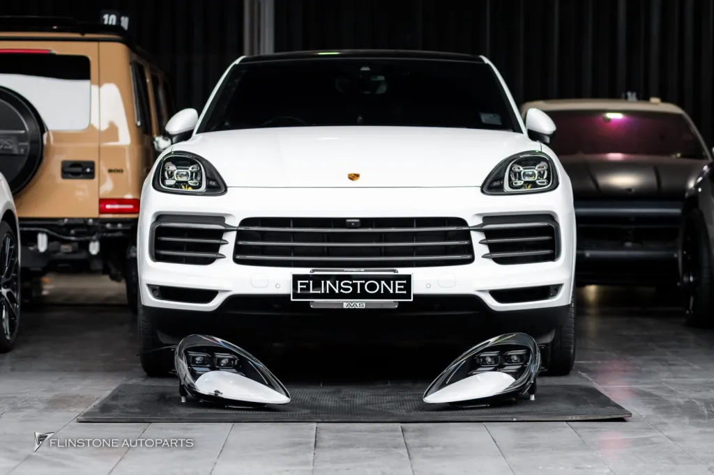 Porsche Cayenne ไฟหน้า
