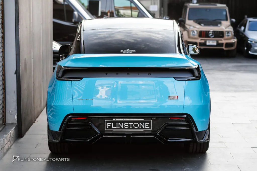 Tesla Model Y Juniper ชุดพาร์ทดำเงา BSKT Design