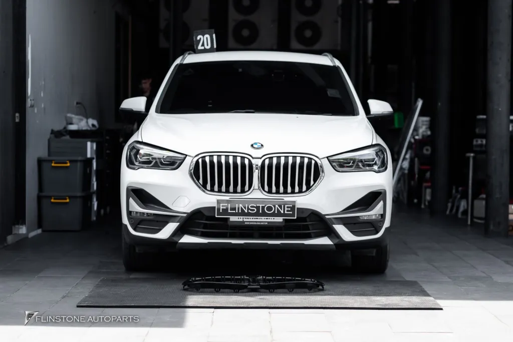 BMW X1 กระจัง