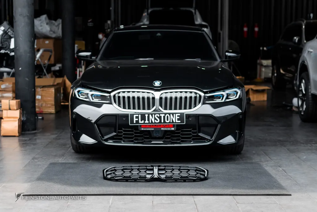 BMW G20 กระจังแท้