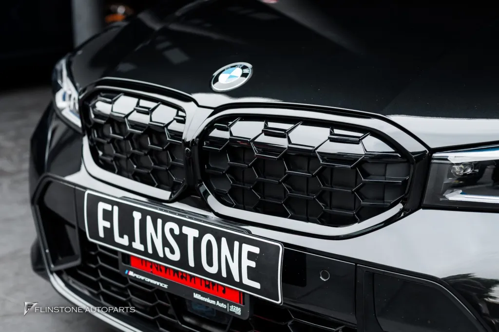 BMW G20 กระจังแท้