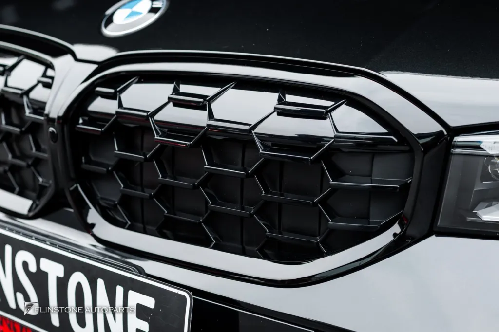 BMW G20 กระจังแท้