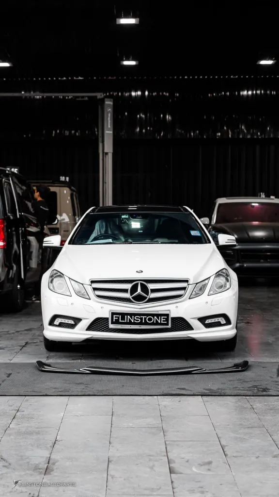 Mercedes Benz W207 ลิ้นหน้า