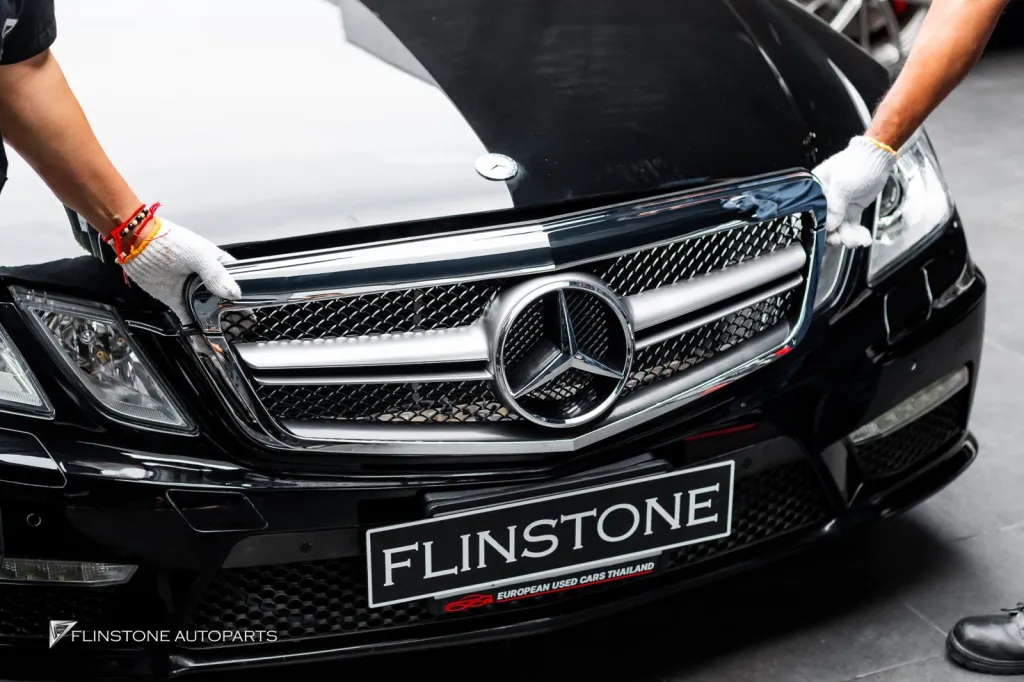 Mercedes Benz W212 กระจัง