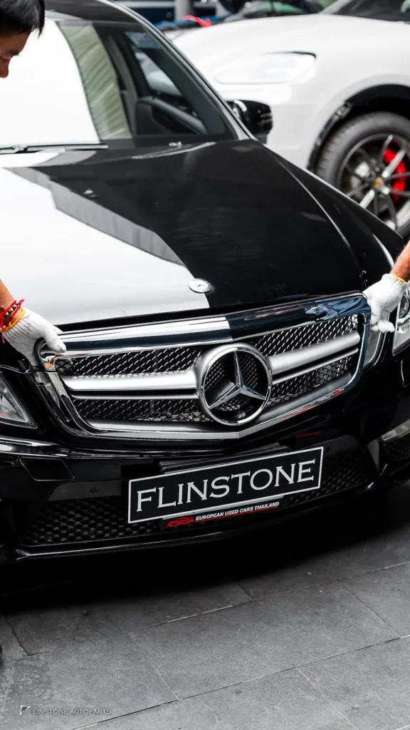 Mercedes Benz W212 กระจัง